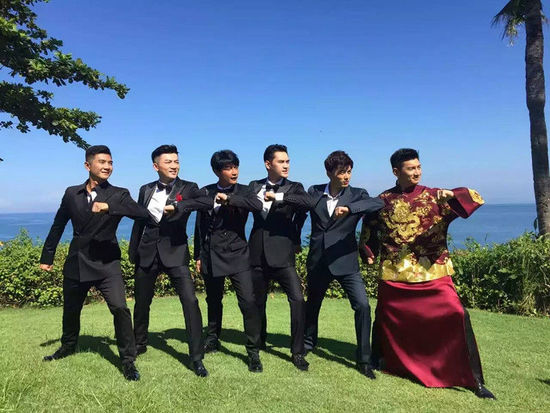 吴奇隆刘诗诗婚礼袁弘当伴郎 与二姐秀恩爱